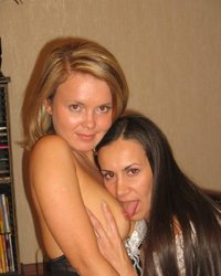 Любовница засунула руку в вагину и трахнулась с мачо 5 фотография Любовница засунула руку в вагину и трахнулась с мачо 5 фотография