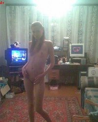 Двадцатилетняя сучка восхищается страстной плотью 4 фотография Двадцатилетняя сучка восхищается страстной плотью 4 фотография