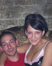 Брюнетка отдалась за стакан пива 4 фотография Брюнетка отдалась за стакан пива 4 фотография