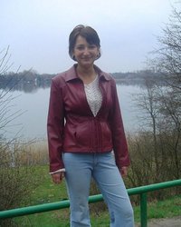 Брюнетка отдалась за стакан пива 1 фотография Брюнетка отдалась за стакан пива 1 фотография