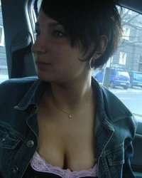 Брюнетка отдалась за стакан пива 6 фотография Брюнетка отдалась за стакан пива 6 фотография