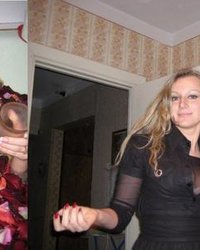 Смелые фифы обнажили сочные вагины 13 фотография Смелые фифы обнажили сочные вагины 13 фотография