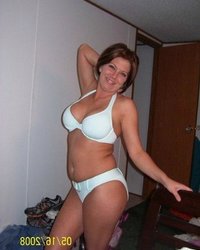 Голенькие крановщицы показали свои писи 24 фотография Голенькие крановщицы показали свои писи 24 фотография