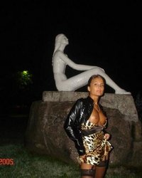 Сексуальная нимфоманка обнажилась для любимого 3 фотография Сексуальная нимфоманка обнажилась для любимого 3 фотография