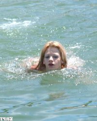 Блонда приняла член в анал и вульву 4 фотография Блонда приняла член в анал и вульву 4 фотография