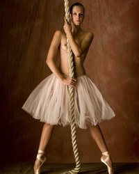 Стройные фифы с обнаженными телами 14 фотография Стройные фифы с обнаженными телами 14 фотография