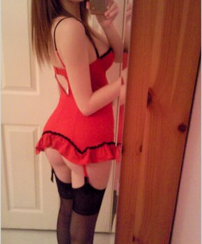 Сексуальные стройняшки остались в нижнем белье