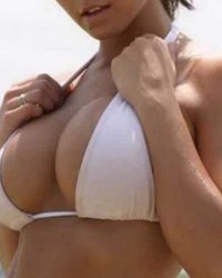 Сочный бюст молодых сеньорит 15 фотография Сочный бюст молодых сеньорит 15 фотография