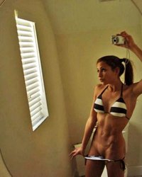 Извращенки соревнуются размером бюста 6 фотография Извращенки соревнуются размером бюста 6 фотография