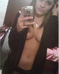 Сахарные титьки сексуальных распутниц 14 фотография Сахарные титьки сексуальных распутниц 14 фотография