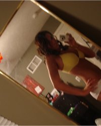 Грудастые развратницы показывают свой бюст 15 фотография Грудастые развратницы показывают свой бюст 15 фотография