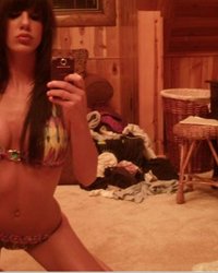 Наглые девушки засвети пикантные места 10 фотография Наглые девушки засвети пикантные места 10 фотография