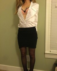 Рыжеволосая извращенка оголилась на даче 17 фотография Рыжеволосая извращенка оголилась на даче 17 фотография