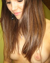 Молодая крошка радует своего кавалера 2 фотография Молодая крошка радует своего кавалера 2 фотография