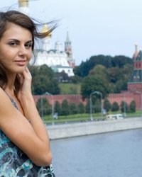 Как девушка выглядит на улице и в студии 2 фотография Как девушка выглядит на улице и в студии 2 фотография