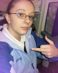 Легкая эротика от молодой очкарички 27 фотография Легкая эротика от молодой очкарички 27 фотография