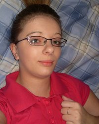 Легкая эротика от молодой очкарички 20 фотография Легкая эротика от молодой очкарички 20 фотография