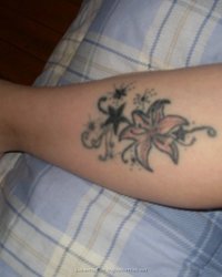 Легкая эротика от молодой очкарички 31 фотография Легкая эротика от молодой очкарички 31 фотография