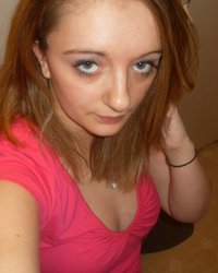 Легкая эротика от молодой очкарички 11 фотография Легкая эротика от молодой очкарички 11 фотография