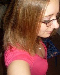 Легкая эротика от молодой очкарички 16 фотография Легкая эротика от молодой очкарички 16 фотография