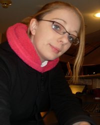 Легкая эротика от молодой очкарички 26 фотография Легкая эротика от молодой очкарички 26 фотография