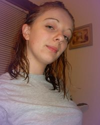 Легкая эротика от молодой очкарички 13 фотография Легкая эротика от молодой очкарички 13 фотография