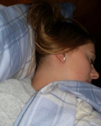 Легкая эротика от молодой очкарички 36 фотография Легкая эротика от молодой очкарички 36 фотография