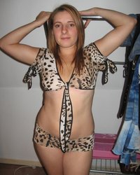 Медовый месяц страстной леди с влажной дырой 2 фотография Медовый месяц страстной леди с влажной дырой 2 фотография