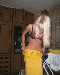 Худенькая сняла с себя все 2 фотография Худенькая сняла с себя все 2 фотография