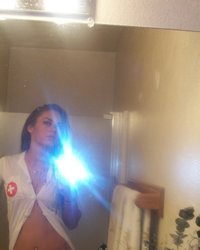 Соблазнительная медсестра любит оголятся 11 фотография Соблазнительная медсестра любит оголятся 11 фотография