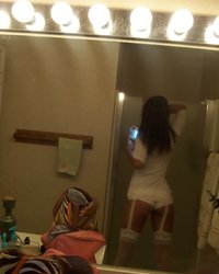 Соблазнительная медсестра любит оголятся 8 фотография Соблазнительная медсестра любит оголятся 8 фотография