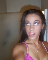 Соблазнительная медсестра любит оголятся 21 фотография Соблазнительная медсестра любит оголятся 21 фотография