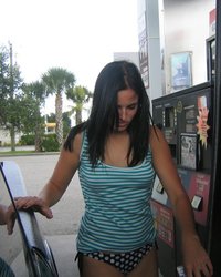 Развратная брюнетка радует хахаля откровенными снимками 12 фотография Развратная брюнетка радует хахаля откровенными снимками 12 фотография