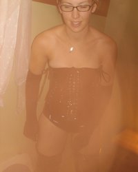 Сучка в латексе со своим любовником 2 фотография Сучка в латексе со своим любовником 2 фотография