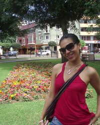 Соня позирует в номере пансионата 4 фотография