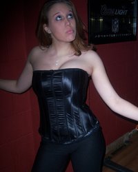 Зубастая крошка обожает позировать 9 фотография Зубастая крошка обожает позировать 9 фотография