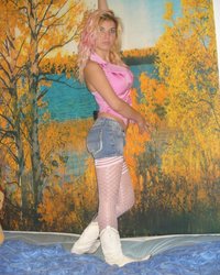 Белокурая Ирина обожает позировать 9 фотография Белокурая Ирина обожает позировать 9 фотография