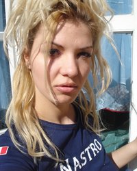 Белокурая Ирина обожает позировать 29 фотография Белокурая Ирина обожает позировать 29 фотография