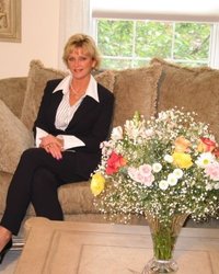 Белокурая мамаша может затмить любую молодую девку своим сексуальным телом 2 фотография Белокурая мамаша может затмить любую молодую девку своим сексуальным телом 2 фотография