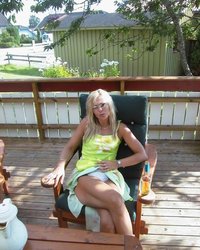 Зрелая развратница подрочила манду и отдалась мужу 3 фотография Зрелая развратница подрочила манду и отдалась мужу 3 фотография