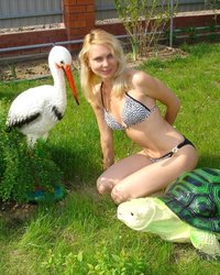 Зрелая жена подставила анус под член мужа 3 фотография Зрелая жена подставила анус под член мужа 3 фотография