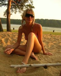 Семейная пара отлично трахнулась на отдыхе 5 фотография Семейная пара отлично трахнулась на отдыхе 5 фотография