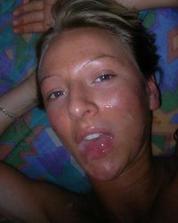 Блондинка очень любит мужа, но сосёт любовнику 20 фотография Блондинка очень любит мужа, но сосёт любовнику 20 фотография