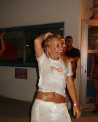 Молодежь хорошо оторвалась на вечеринке 12 фотография Молодежь хорошо оторвалась на вечеринке 12 фотография