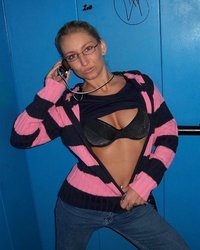 Загорелая жена любит сосать 4 фотография Загорелая жена любит сосать 4 фотография