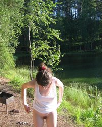 Телка с приятелем отправилась на природу жарить шашлыки 15 фотография Телка с приятелем отправилась на природу жарить шашлыки 15 фотография