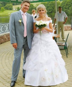 Невеста после свадьбы решила поиграть с женихом