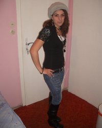 Пьяная армянка разделась перед мужиком 2 фотография Пьяная армянка разделась перед мужиком 2 фотография