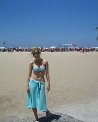 Фиолетовый вибратор – лучший друг дырочек блондинки 24 фотография Фиолетовый вибратор – лучший друг дырочек блондинки 24 фотография