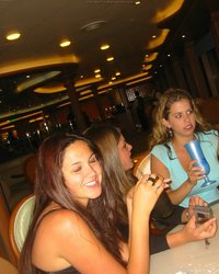 Веселая тусовка распутных студенток 9 фотография Веселая тусовка распутных студенток 9 фотография